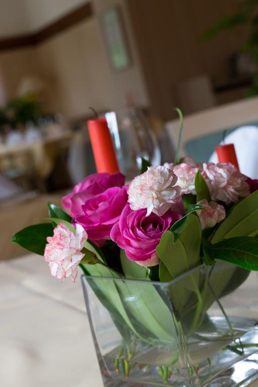 Parkhotel Unter Den Linden ฮัลเบอร์ชตัดท์ ภายนอก รูปภาพ